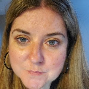 Meet your Posher, Ellen